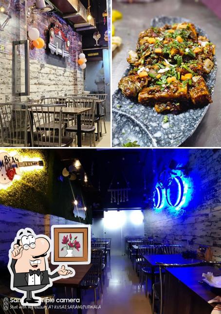 The interior of Taskuin chinese corner