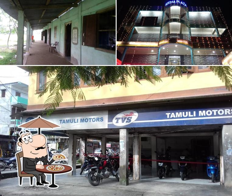 Among various things one can find exterior and beverage at HOTEL SEEMA PLAZA
