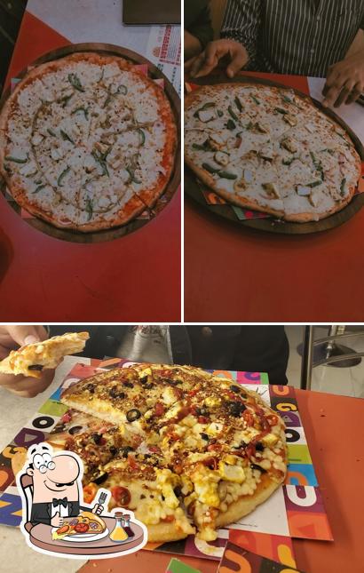 Order different kinds of pizza