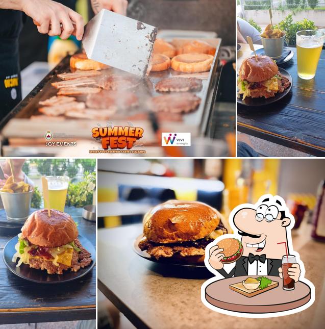 Prenditi un hamburger a Mancino - Burger Bar