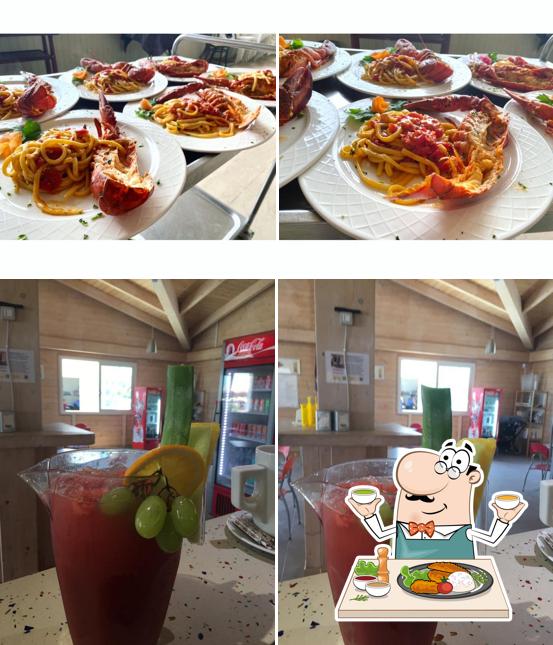 Platti al LA FONTE BEACH - Ristorante Pizzeria