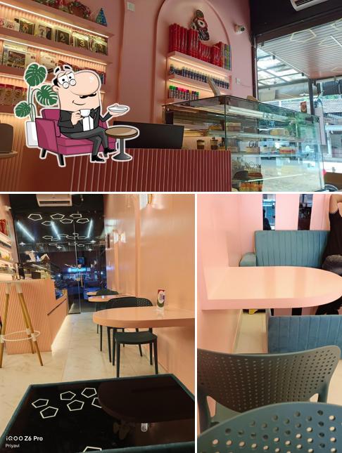 The interior of The Sugar moon Cakes and Desserts