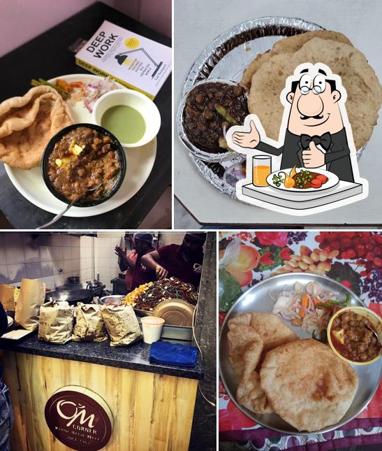 Food at Om Corner - Karol Bagh Wale