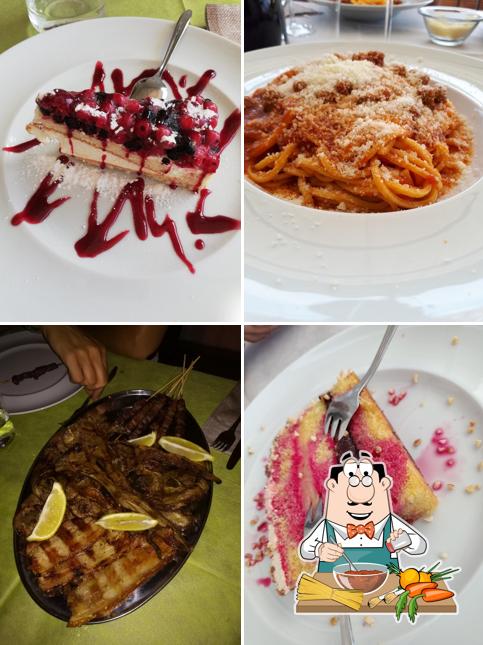 Spaghetti alla bolognese al Bar Ristorante 5 Sensi di Crescia Emiliano