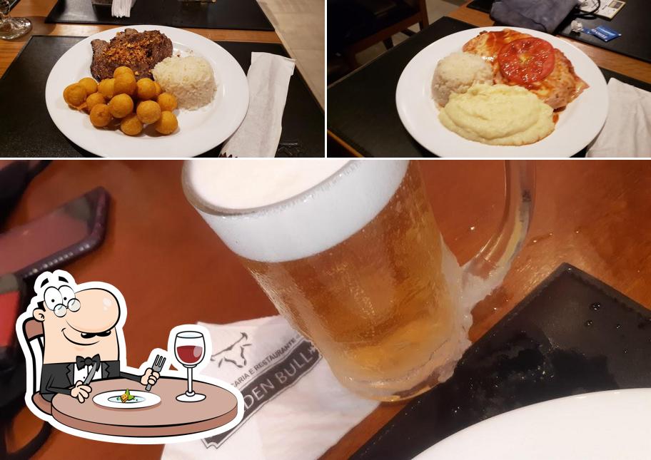 Platos en Golden Bull
