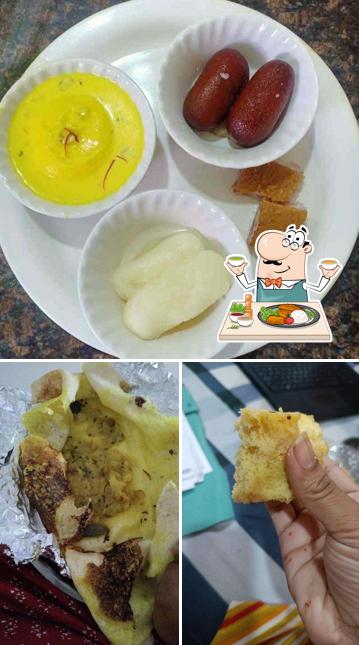Food at Gulgula Jalebi Center And Dairy