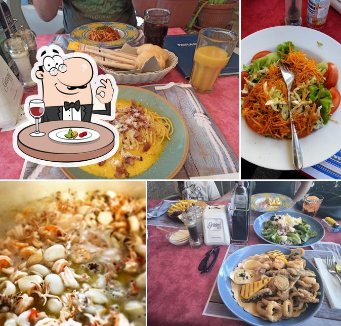 Fritto misto al Onda Blu Beach Restaurant