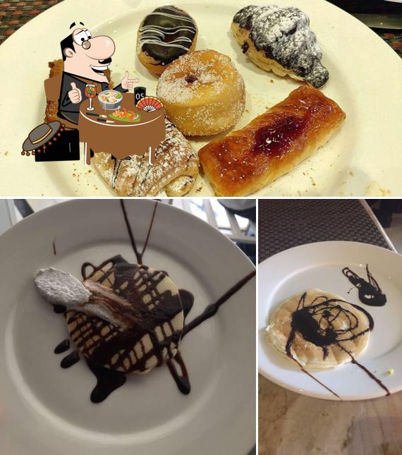 Food at Neel Mahal - Radisson Blu