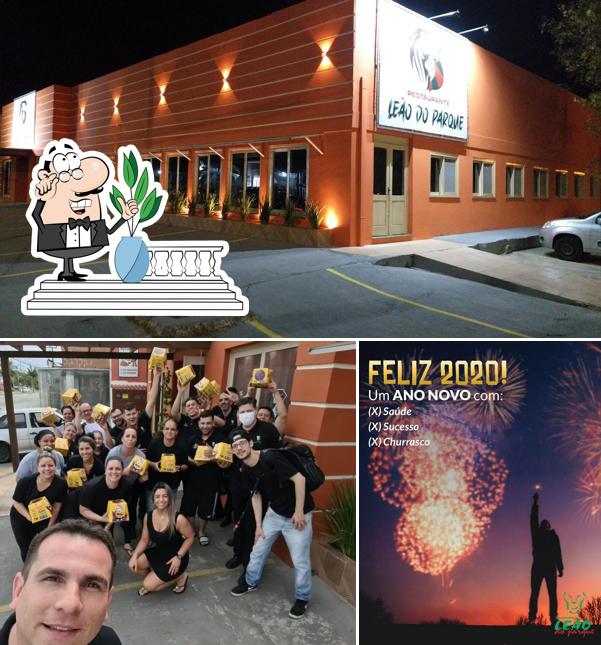 Veja imagens do exterior do Restaurante e churrascaria Leão do Parque