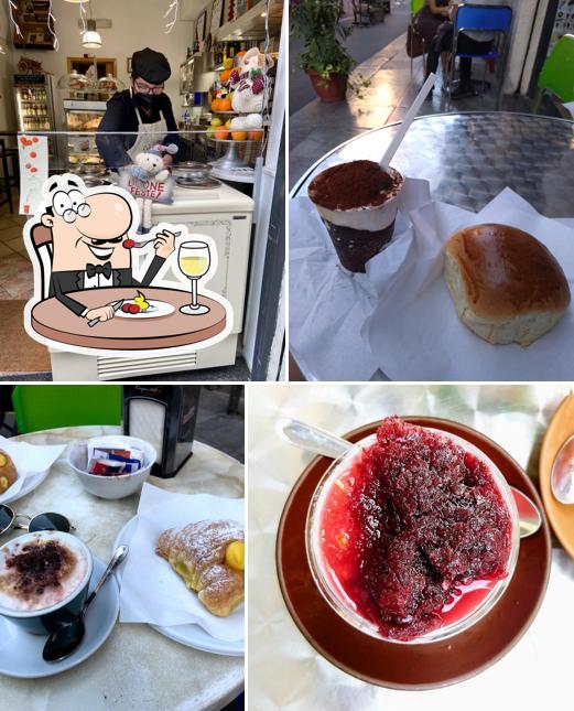 Platti al Caffetteria del Corso
