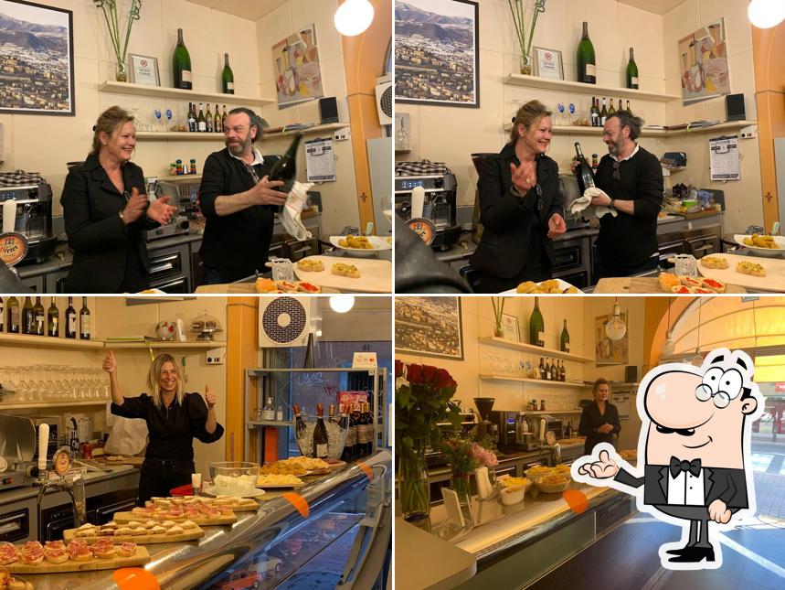 Gli interni di Enoteca Bepo
