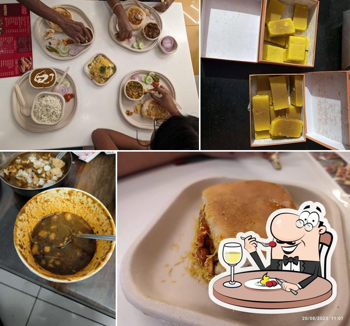 Food at Agarwal Bhavan