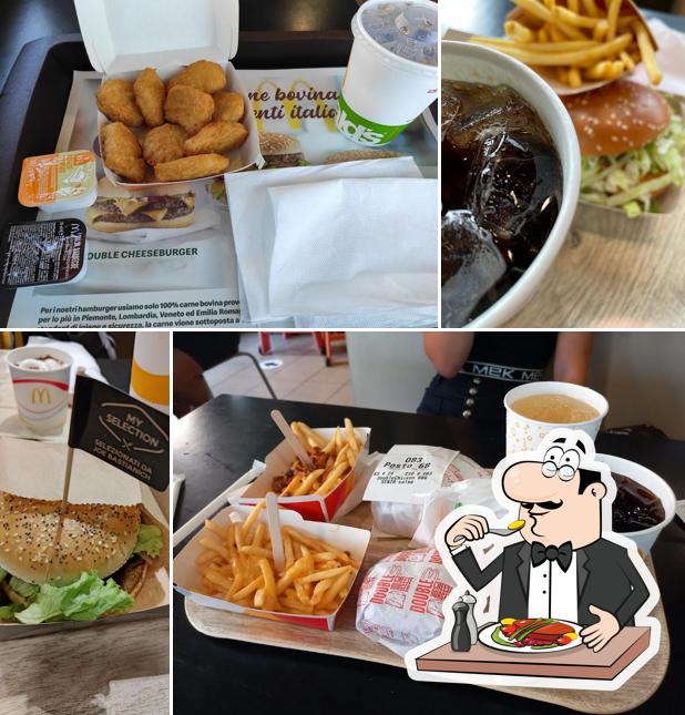 Platti al McDonald's ORISTANO Via Cagliari