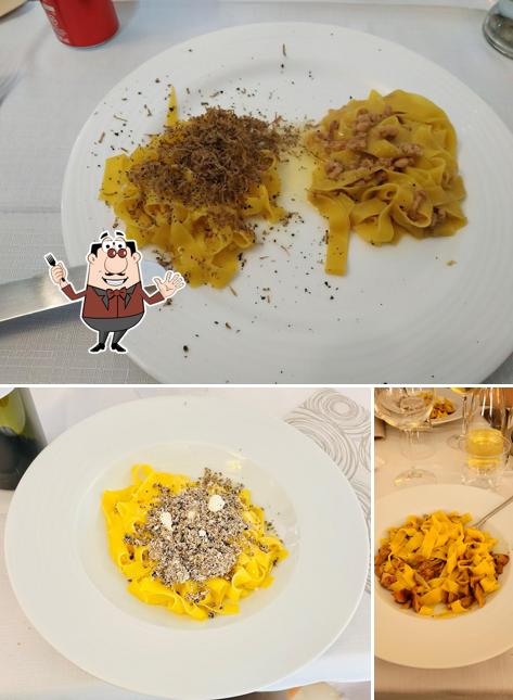 Tagliatelle al Trattoria al Ponte