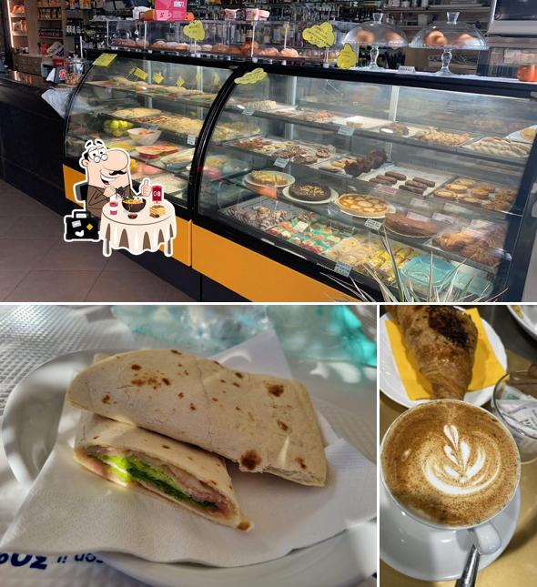Dai un’occhiata alla immagine che mostra la cibo e interni di Bar Stazione