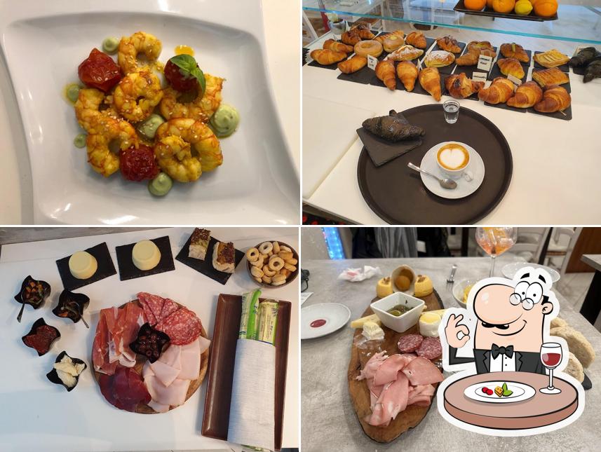 Platti al Il The delle Cinque