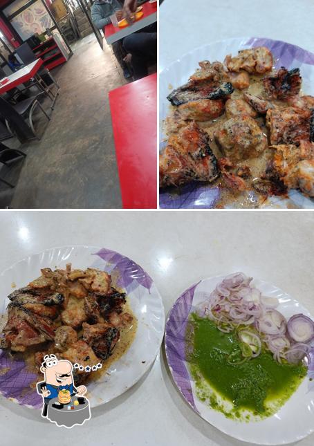 The picture of Zam Zam chicken corner’s food and interior