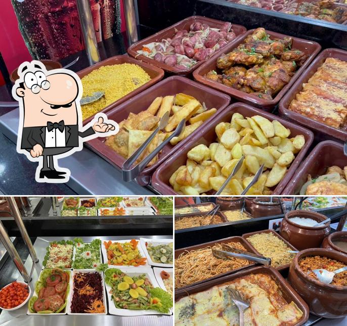 O interior do Restaurante Ebenezer