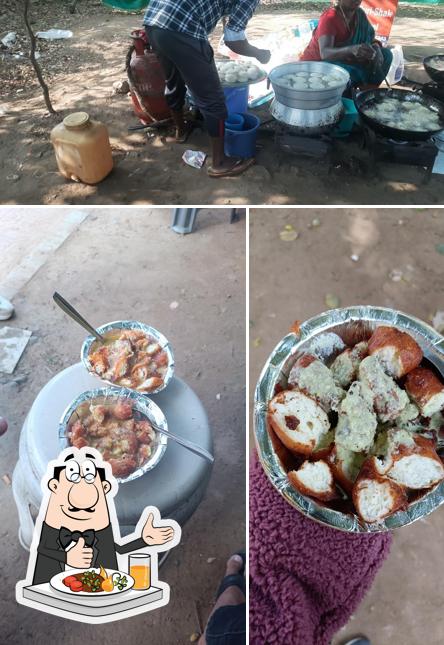 Food at ANNAPURNA Idli and Menduvada