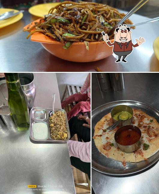Food at Bholehar Restaurant