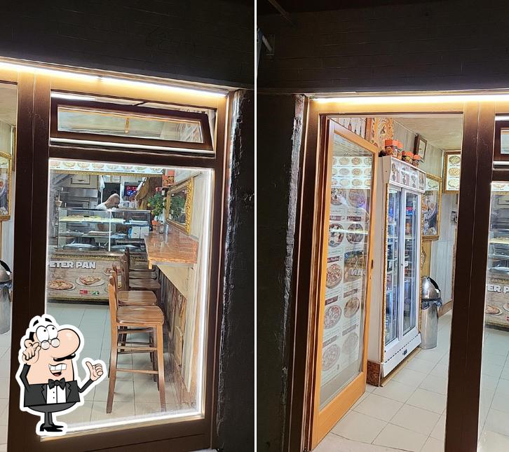 Gli interni di Pizzeria Peter Pan Venezia