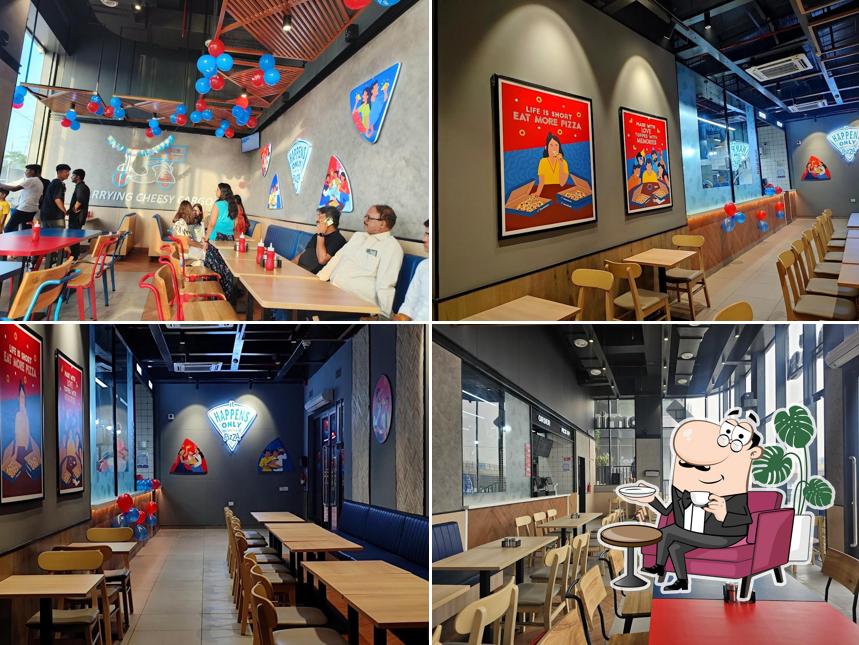 Domino's Pizza Elan Miracle Mall, Gurugram