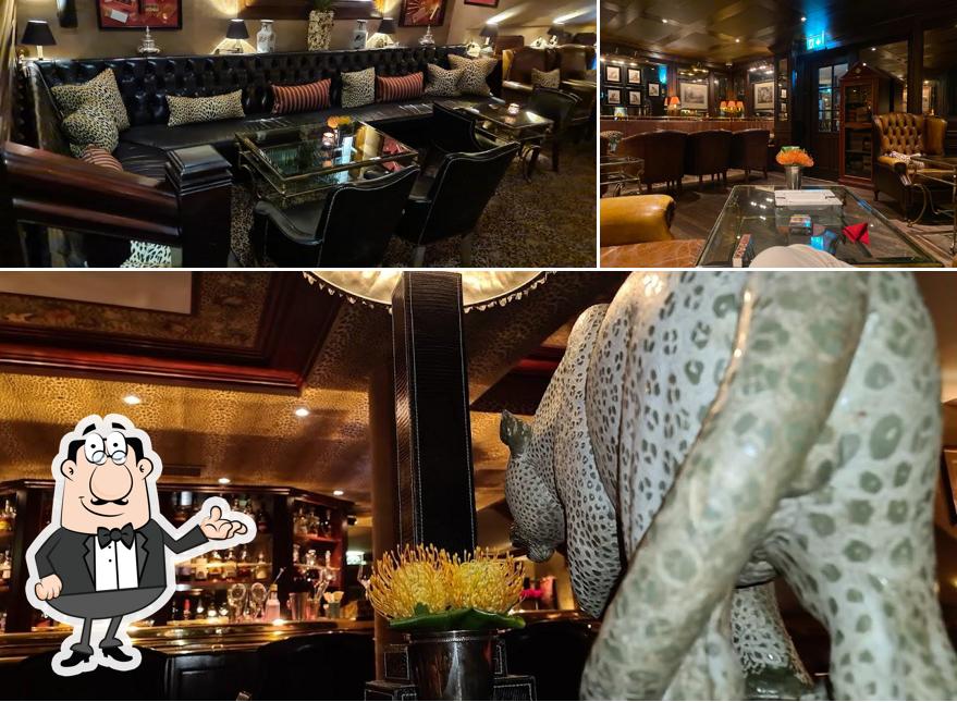 Siediti a un tavolo di The Leopard Room Bar & Lounge