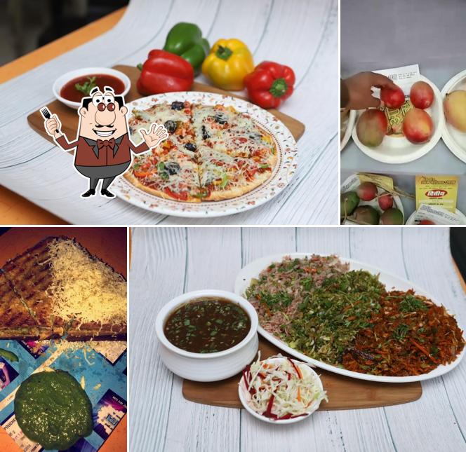 Food at Aahar Snack Parlour