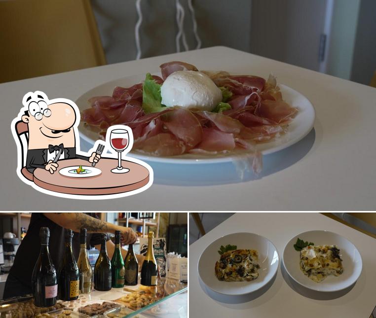Cibo al B82 caffè