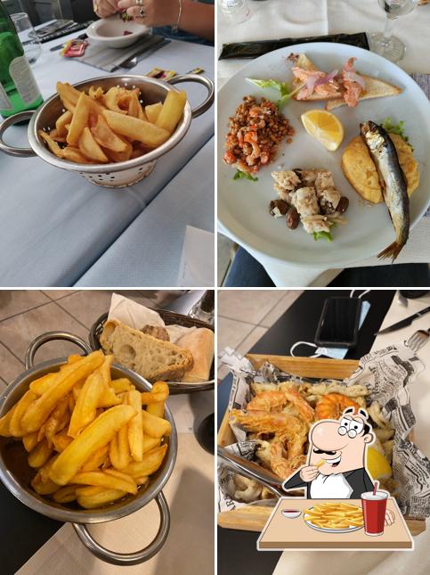 Patatine fritte al Pizzeria con cucina Da Sandro