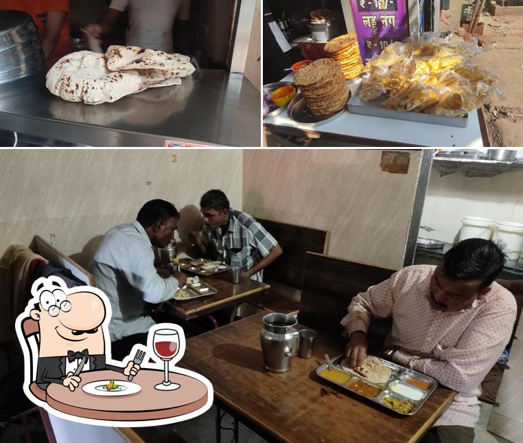 Pradhan resturant & bhojnalay (rajsthani) is distinguished by food and interior