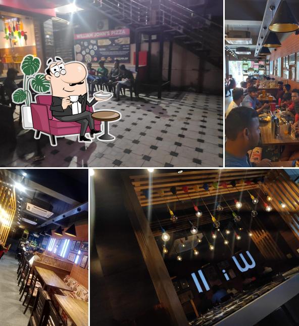 Check out how William John's Pizza looks inside