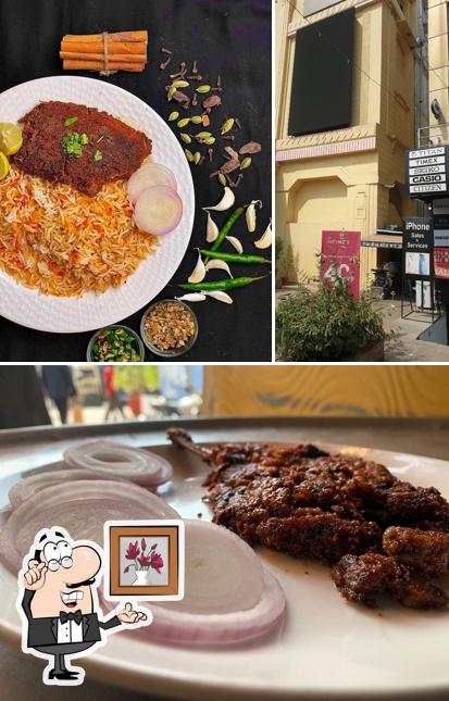 Check out how Sahu Biryani looks inside