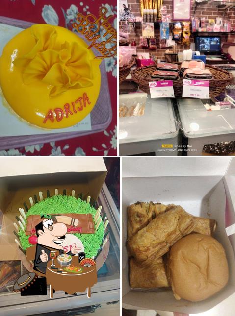 Food at Monginis Cake Shop