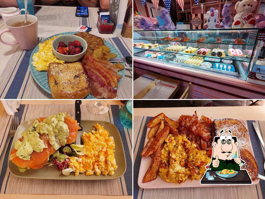 Cibo al Divina's American Restaurant & Bakery