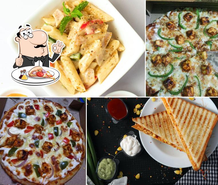 Try out pizza at 8TH SQUARE BISTRO JHANSI