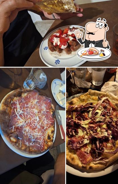 Scegli una pizza a Pizzeria "Da Micchio"