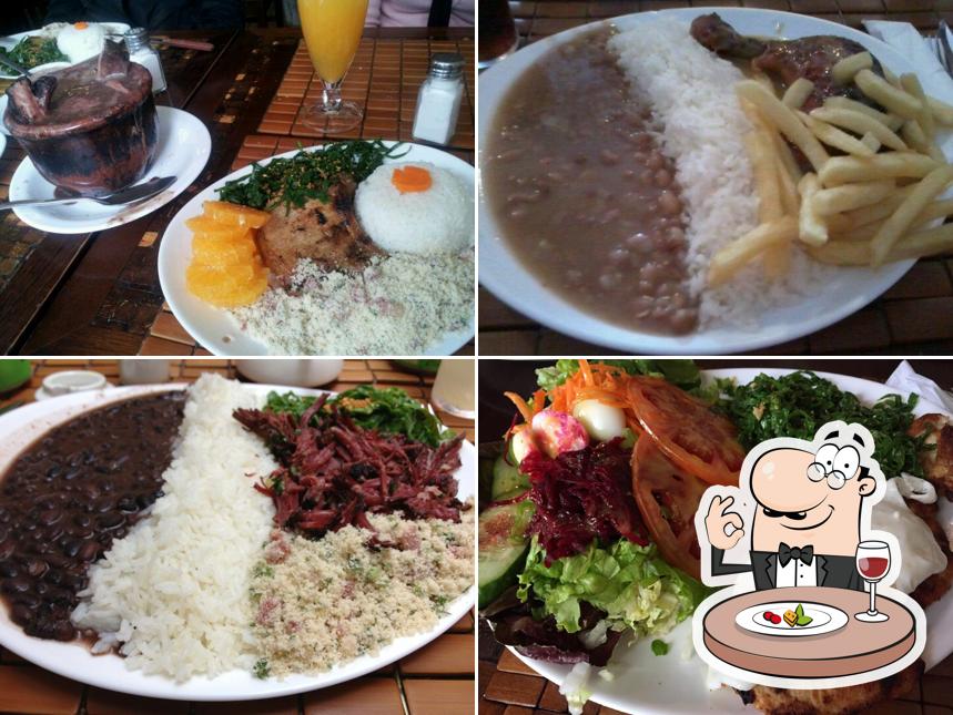 Comida em Restaurante Jura