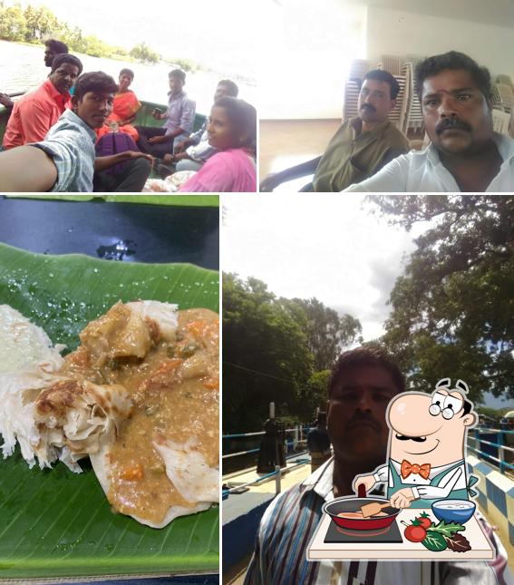 Chicken curry at Kumaran Mess (Karunaiappa)