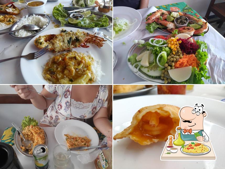 Comida em Restaurante O Barco