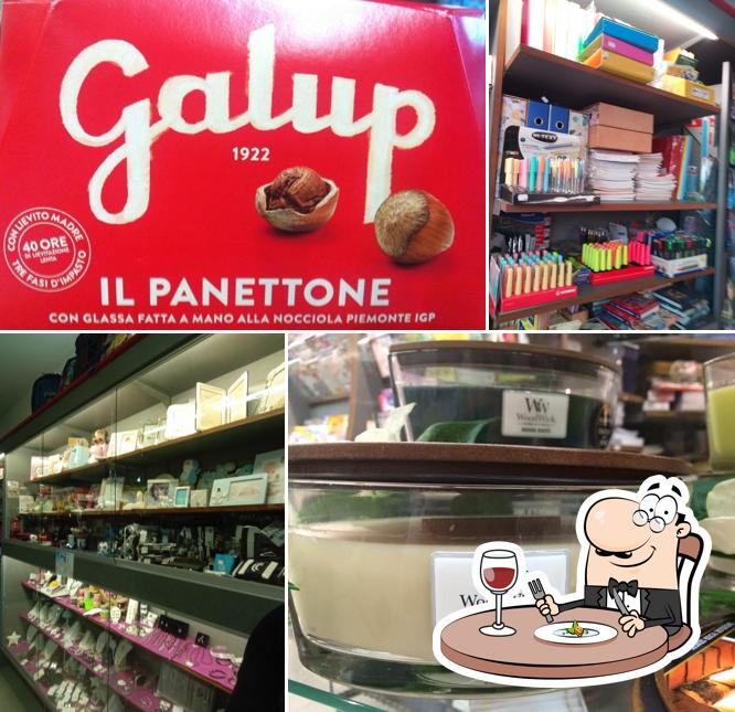 Cibo al MezzaLuna Caffetteria Tabacchi