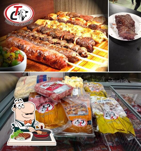 Peça refeições de carne no Fogo&Sabor Clube do Churrasco