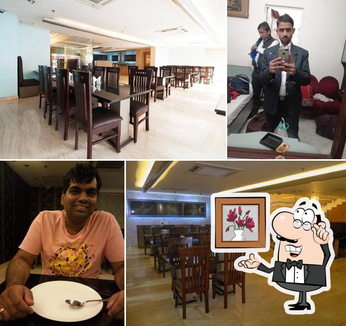 Paankhuri Pure Vegetarian Restaurant