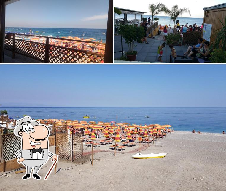 Guarda l'area esterna di Maniel Beach Hotel