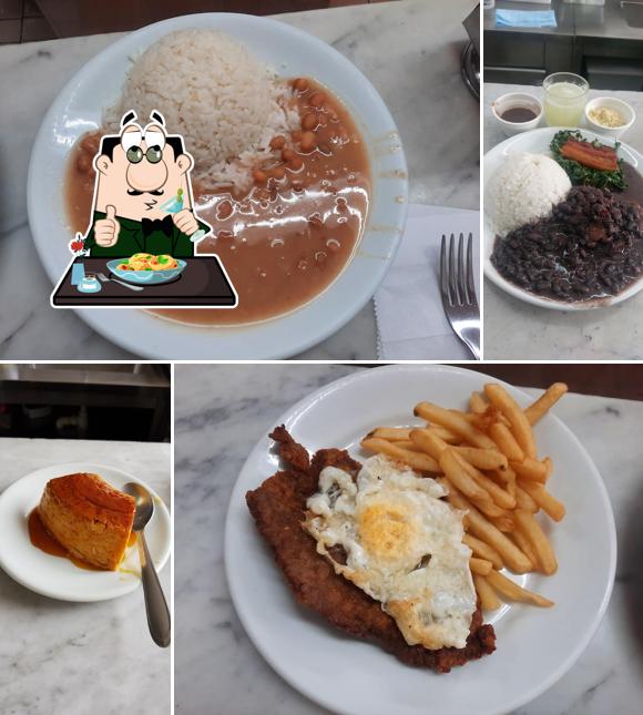 Platos en Leiteria Ita