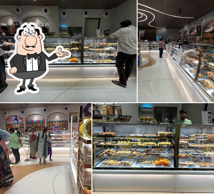 The interior of Suruchi Foods Danvaipeta