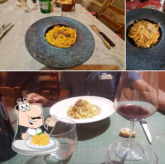 Spaghetti alla carbonara al Trattoria Gasperini
