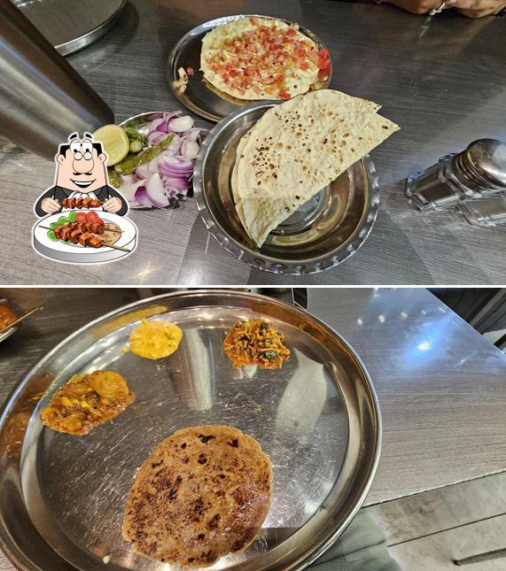 Meals at Maganlal Bhakhri Shak wala, Geeta Restaurant