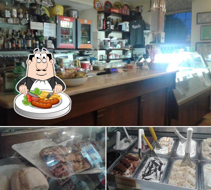 Platti al 111 Bar degli Aperitivi