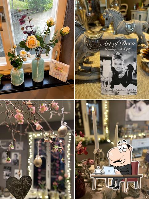 Siediti a un tavolo di Art of Deco